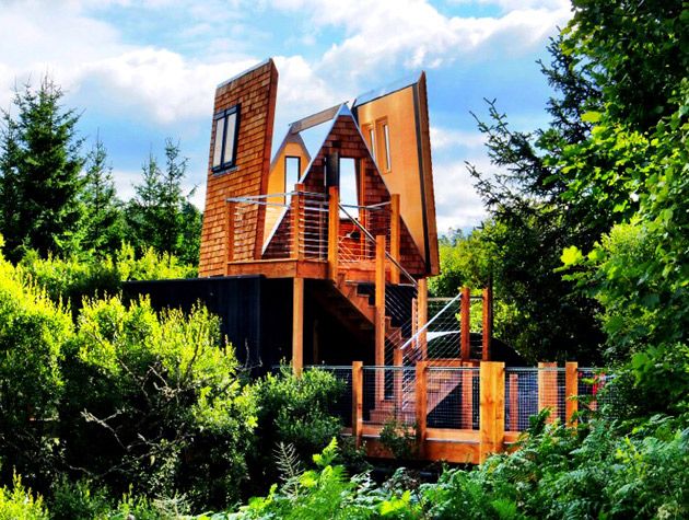 George Clarke on building a tree house1