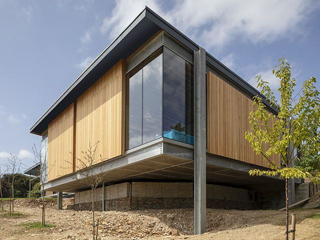a modernist style house with wood exterior in cornwall, featured in grand designs series 19 on channel 4 - grand designs tv houses - granddesignsmagazine