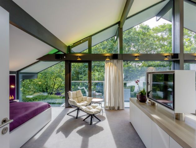 Huf Haus Grand Designs February 2019 Advertorial Green Show Home Bedroom Panoramic Glass Trees Frame Luxury