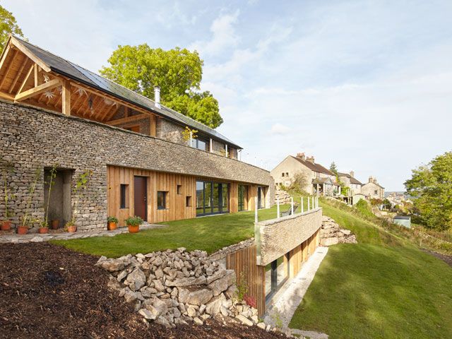 steepest grand designs tv house based in Derbyshire, photo by andrew wall