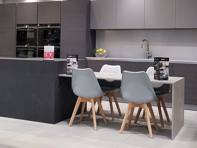 grey modern kitchen by smarthaus