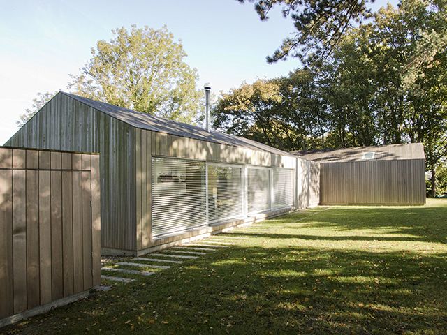 hill house passivhaus build by meloy architects - granddesigns 