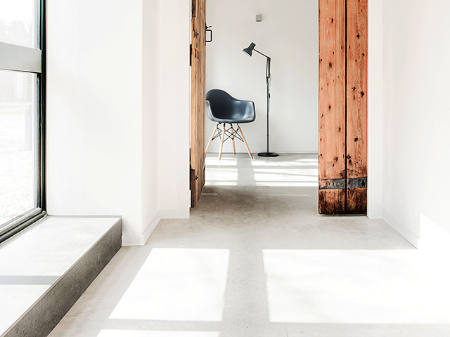 Ar Design studio stables with modern concrete poured floor
