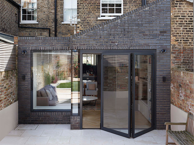 De Rosee Sa Blue House Exterior 02 Alex James Photography