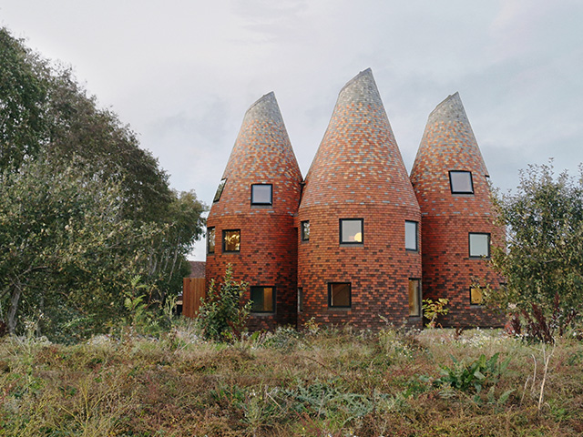 exterior of modern oast house in kent - grand designs 