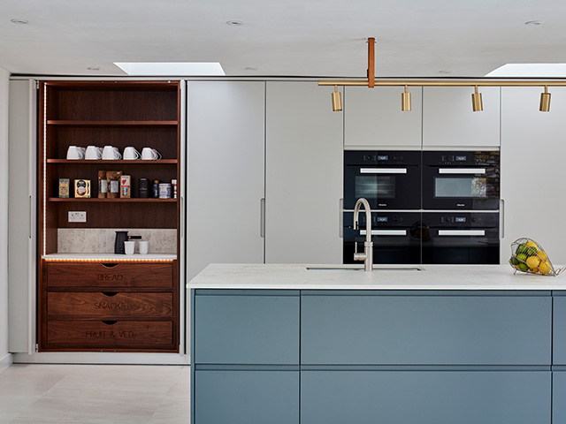 stoneham miimal grey kitchen 2