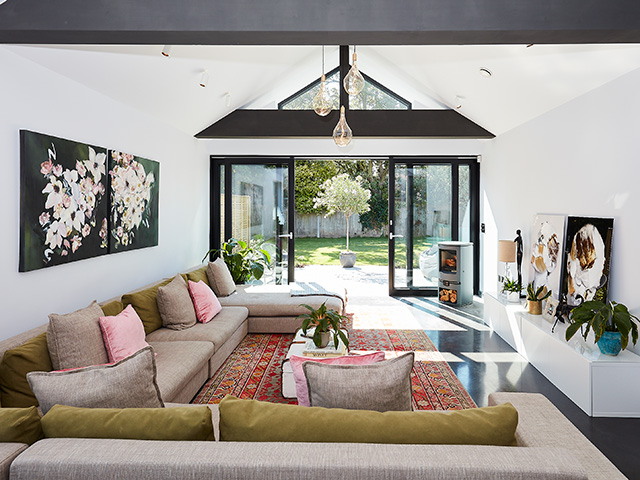 grand designs healthy tv house - living room 