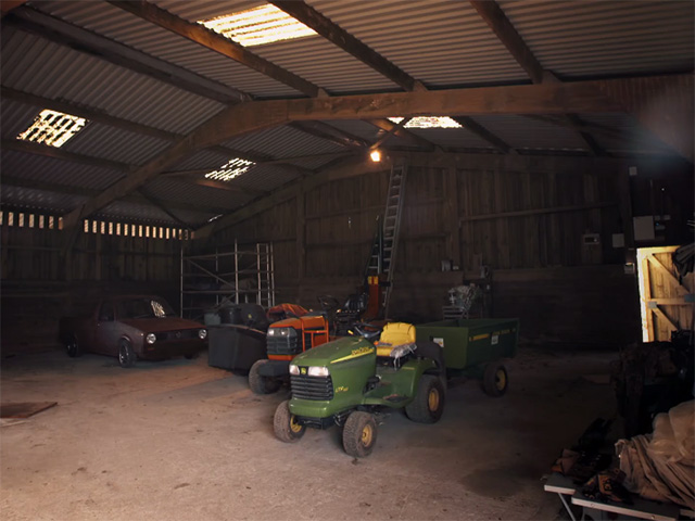converted barn in sevenoaks before shot - grand designs 