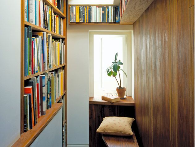 Create your own reading nook in a hallway