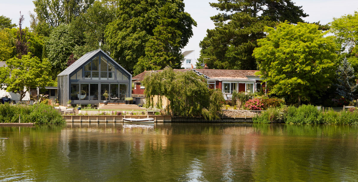 The amphibious house from Grand Designs