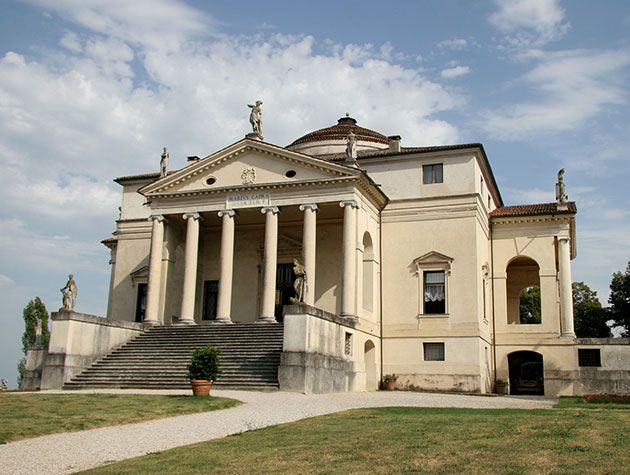 Kevin McCloud on the meaning of the Latin word villa 3