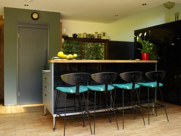 TV House exclusive Transformed Seventies bungalow on the Isle of Wight 3