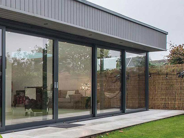 The-slim-frame-six-panel-XP-Glide-R-lift-and-slide-door-from-Express-Bi-Folding-Doors