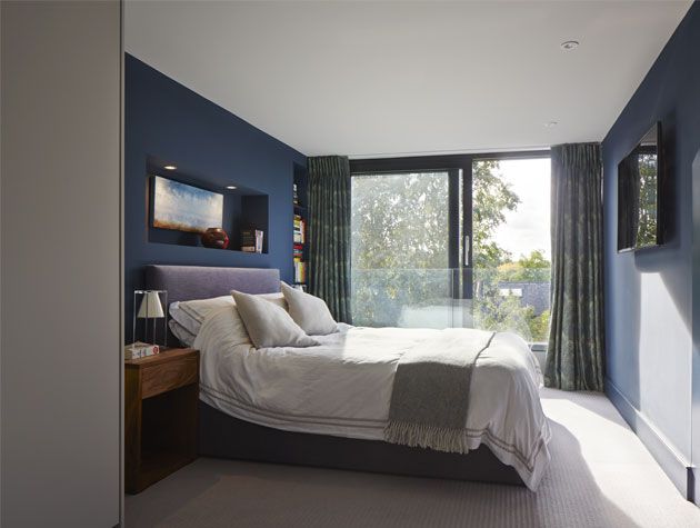 Bedroom loft conversion with en suite -mulroy-architects-conversions-granddesignsmagazine.com