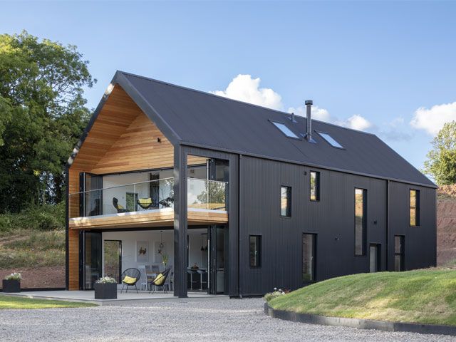 Grand Designs TV house from the 2018 series in Leominster, Herefordshire with cladding black corrugated steel -tv-houses-granddesignsmagazine.com