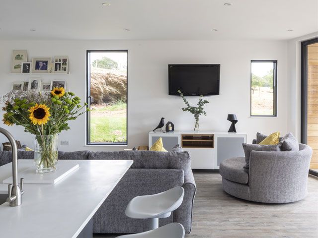 grand designs tv house 2018 series leominster different sized windows grand designs magazine