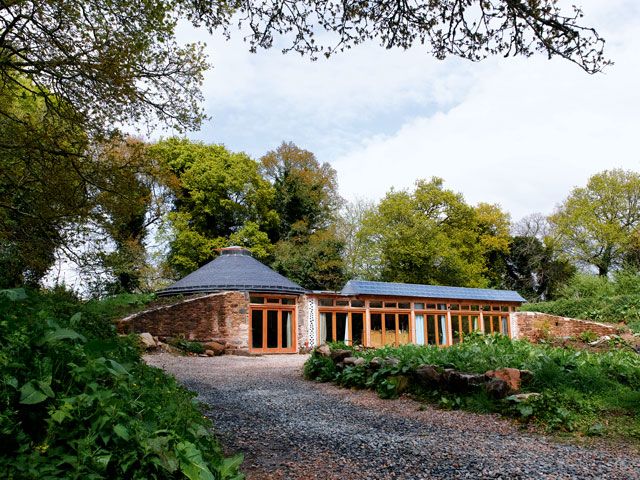 handcrafted grand designs tv house in Brittany, France, photo by Chris Tubbs