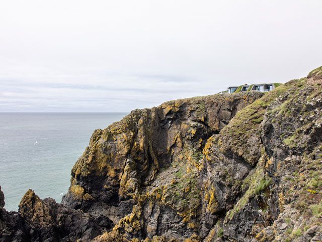 galloway clifftop house from grand designs 2019 set on a rugged landscape