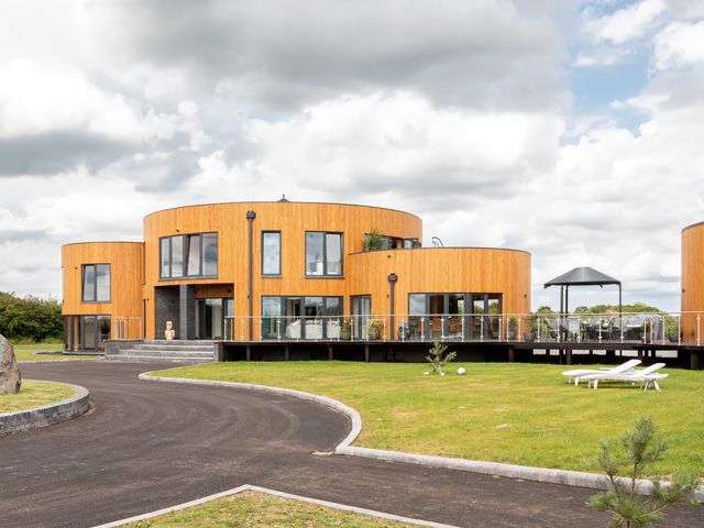 lincolnshire grand designs tv house featuring in the 2019 Grand Designs show hosted by Kevin McCloud, airing on channel 4