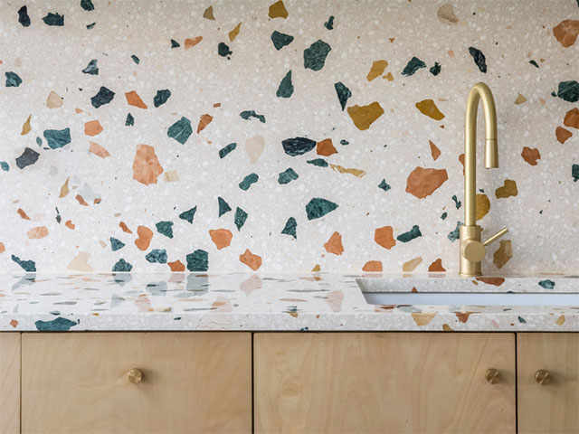 kitchen with terrazzo worktops and splashback - grand designs