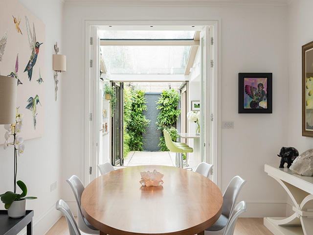 harriet forde dining room opening to outside space - grand designs