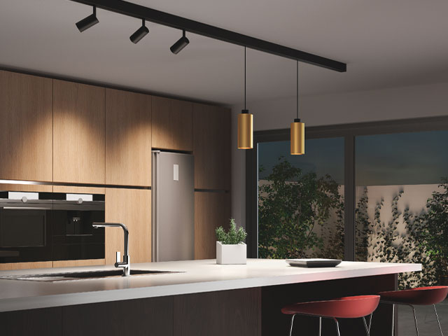 kitchen lighting ideas - pendants above an island