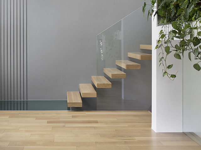 nature humaine cantilevered staircase in modern house - grand designs