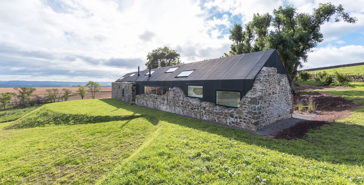 A stone farmhouse in Dumfries with waterproof EPDM roofing byby architect Lily Jencks and Nathanael Dorent Architecture