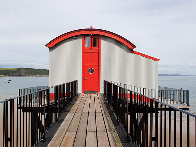 Grand Designs lifeboat station in South Wales - Grand Designs magazine