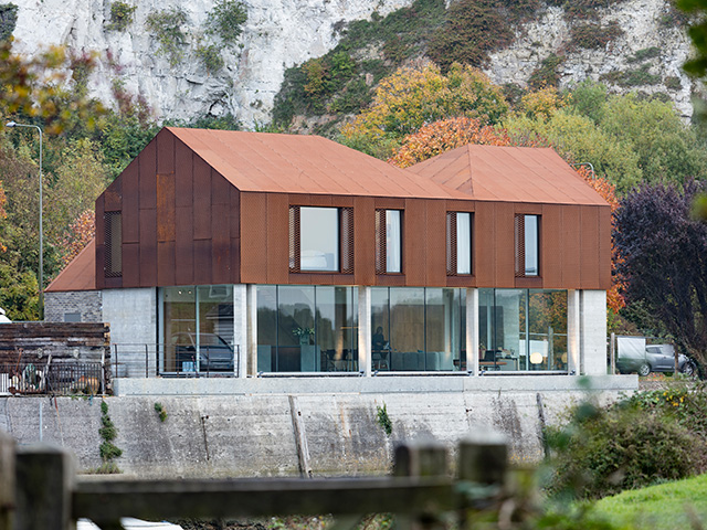 Image: Architect Sandy Rendel referenced the industrial past of the site, choosing materials with a raw finish used in a very refined way. Photo: Matt Chisnall