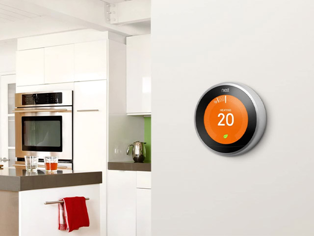 how to reduce your energy consumption - use a smart thermostat 