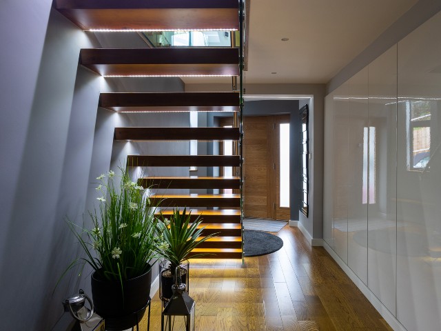 bespoke cantilevered staircase in new build house