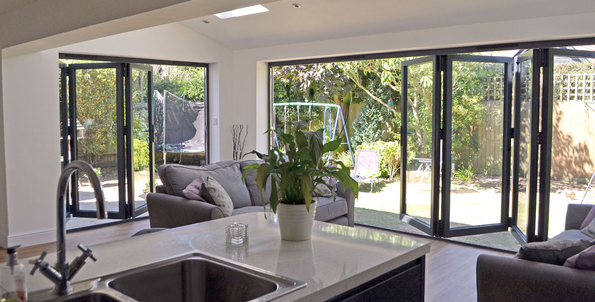 VBH Q-secure bifold windows for kitchen diner