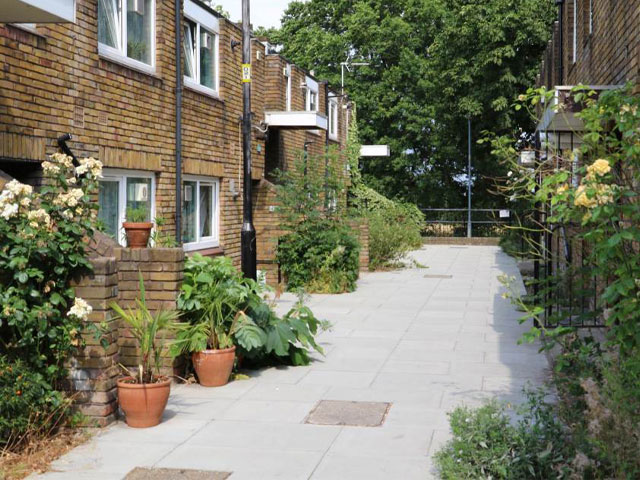 Cressingham Gardens by Edward Hollamby in south London