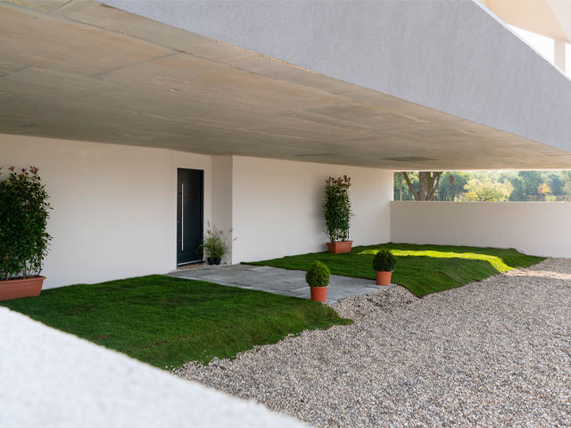 The Grand Designs flood-proof house in Essex floats 15ft above ground