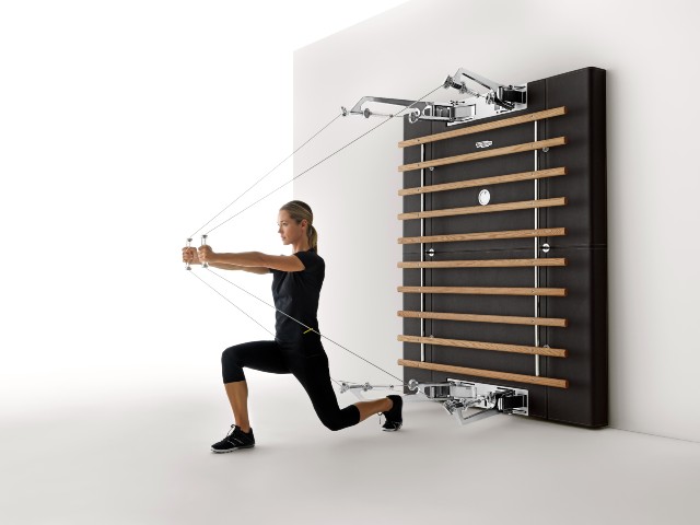 weight training rack with pulleys for strength training