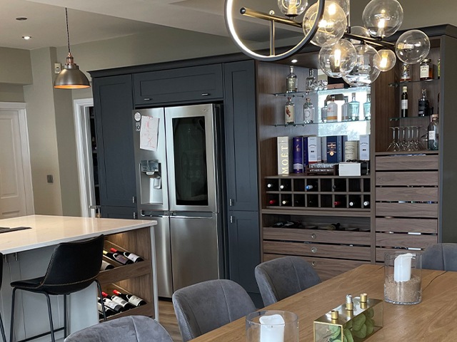 open shelving drinks cabinet in a modern kitchen diner
