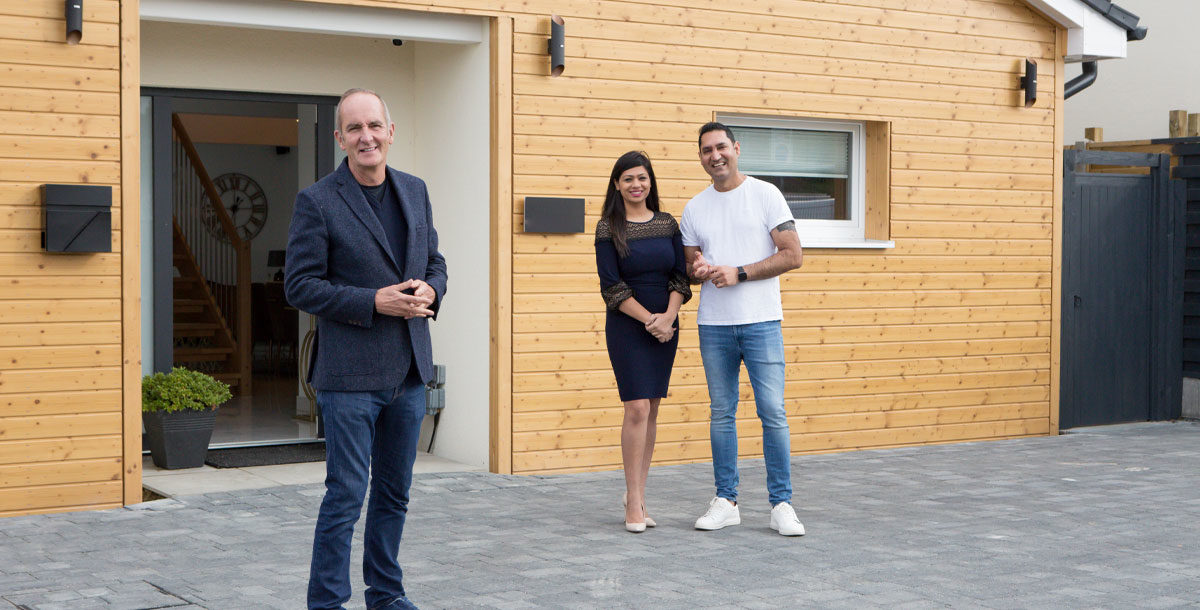 Grand Designs: The Streets - Kevin McCloud with Prabhjot and Shalini