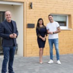 Grand Designs: The Streets - Kevin McCloud with Prabhjot and Shalini