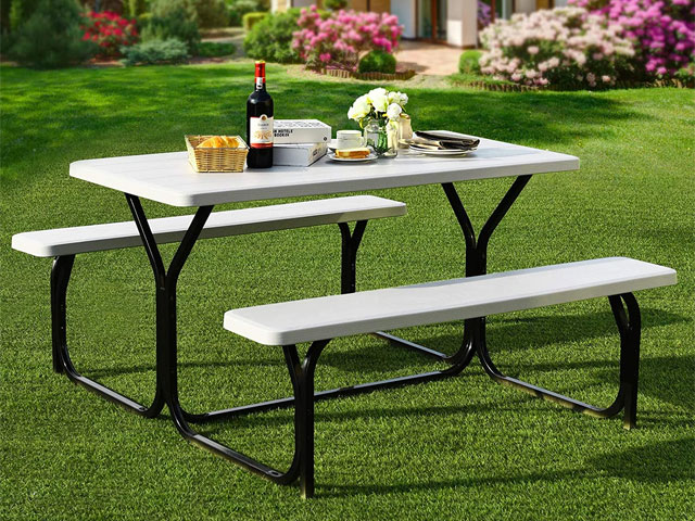 garden furniture on sale: integrated picnic table with black frame and white tabletop