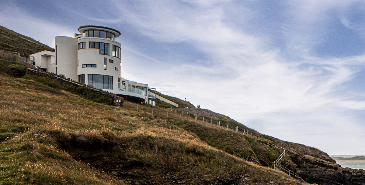 Grand Designs lighthouse, finished