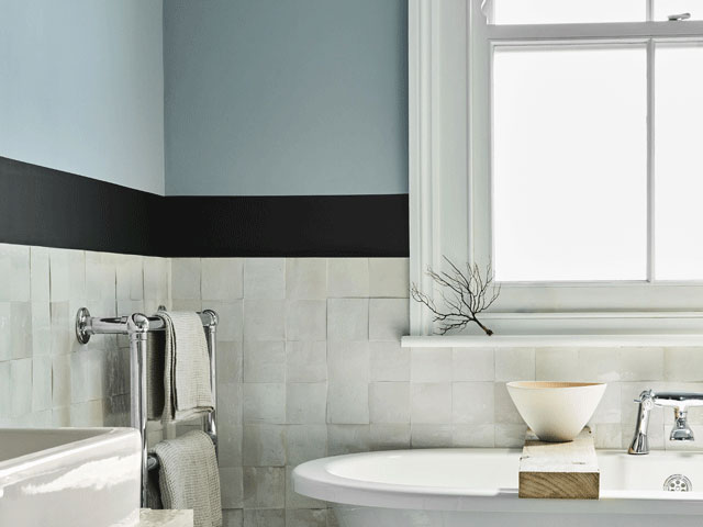 Remix-Bone-Chine-Blue,-Lamp-Black-and-Shirting-upcycled-flat-emulsion.-Photo-Little-Greene-PS Remix-Bone-Chine-Blue,-Lamp-Black-and-Shirting-upcycled-flat-emulsion.-Photo-Little-Greene-PS