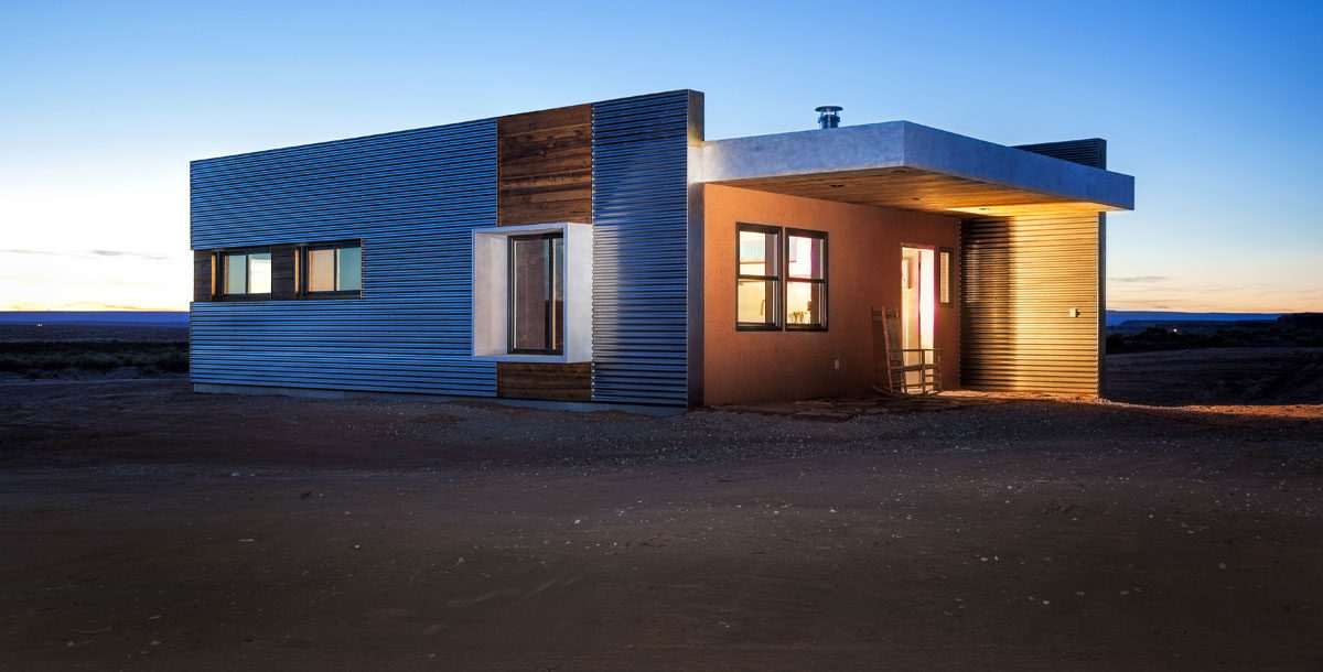 DesignBuildBluff, Hiroko and Atushi Yamamoto. Rural Social Housing. Navaho Nation, Bluff, Utah, USA