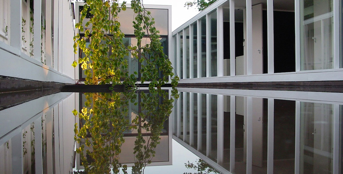 Grand Designs in the City - courtyard house in Islington