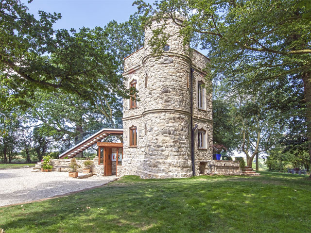 The exterior of the Georgian Folly retained as many features as possible.