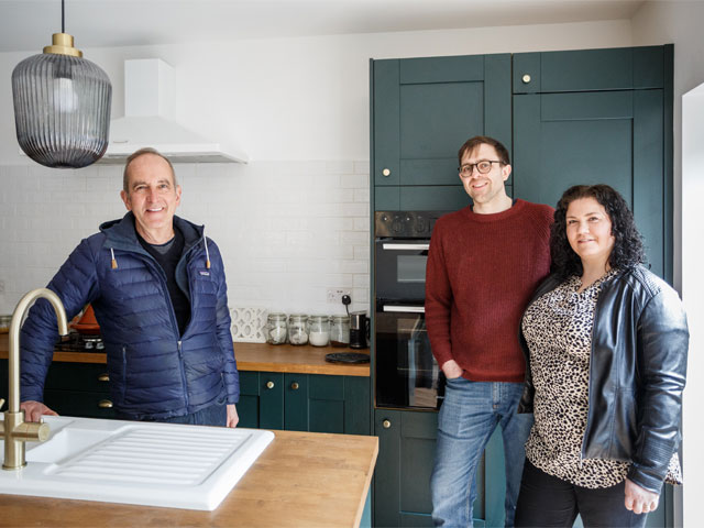 Kevin McCloud meets new Grand Designers in Grand Designs: The Streets