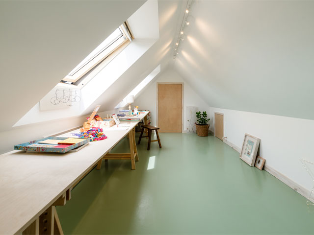 Grand Designs: The Streets contemporary studio loft green floor loft windows room length deak