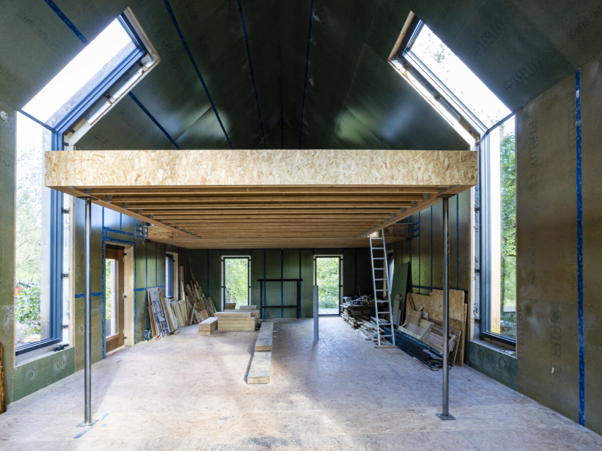 A South Herefordshire wooden house built with no heavy machinery