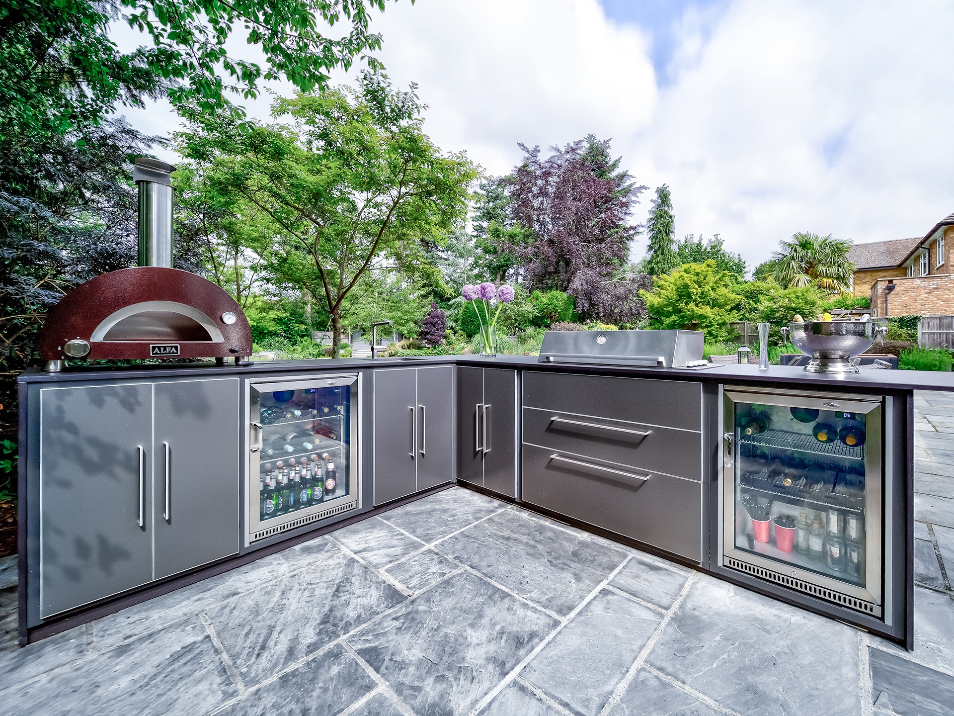 BBQ kitchens outdoor kitchen with pizza oven