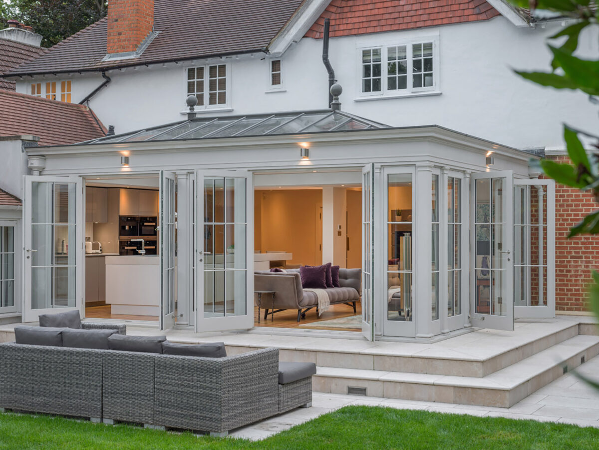 Ultimate bifold doors guide - styles, types, and pros and cons - Grand ...